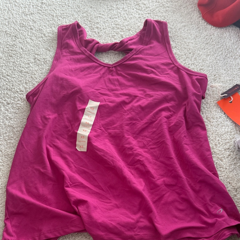 Women's Pink Sleeveless Top